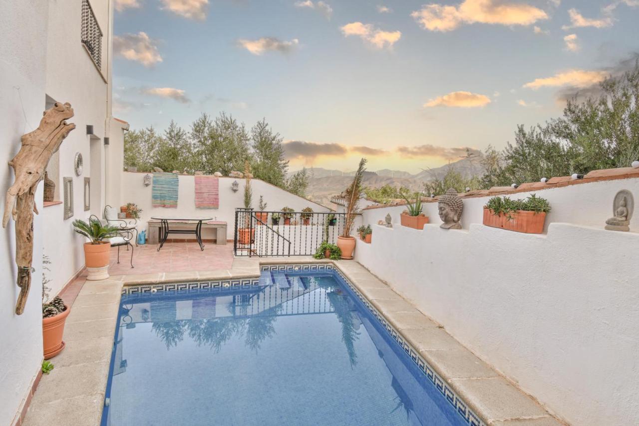 Casa Sol Y Aire - Vakantievilla In Dorp Met Prive Zwembad Pinos del Valle ภายนอก รูปภาพ
