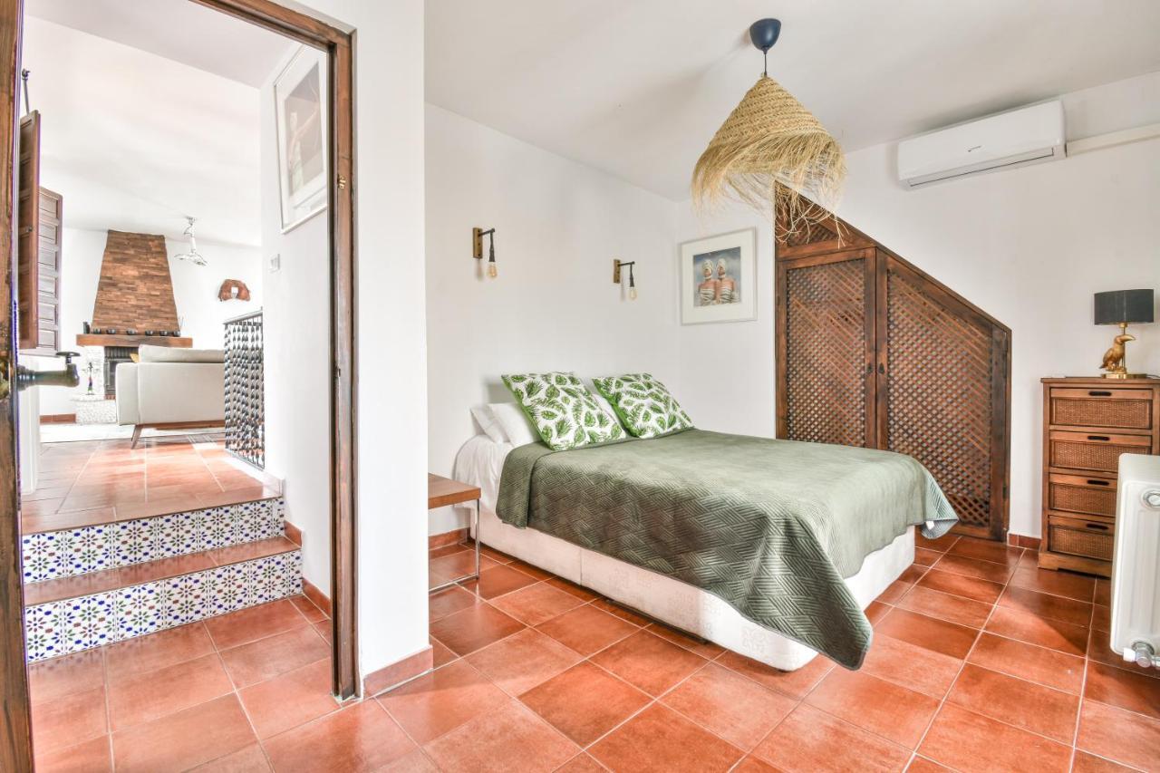 Casa Sol Y Aire - Vakantievilla In Dorp Met Prive Zwembad Pinos del Valle ภายนอก รูปภาพ
